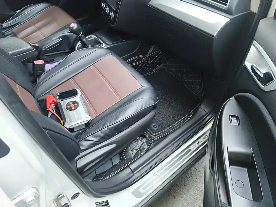 FAW Junpai D60 — миниатюра 8