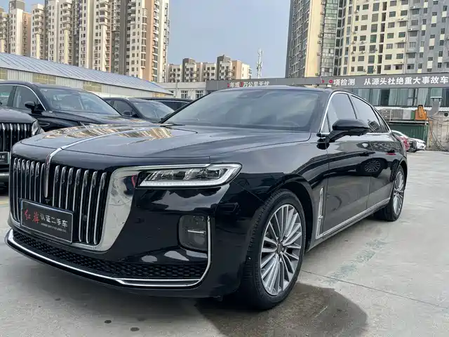 2022 Hongqi H9