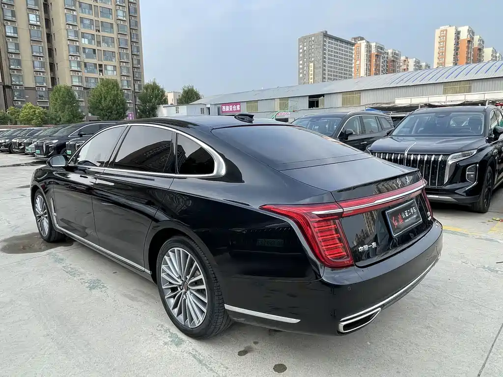 Hongqi H9 2020 2.0T