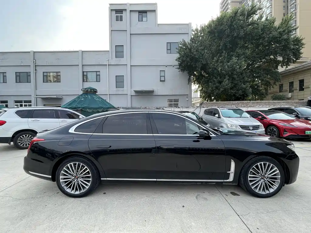 Hongqi H9 2020 2.0T