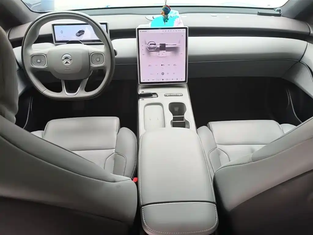 NIO ET5T 2025 75kWh Touring