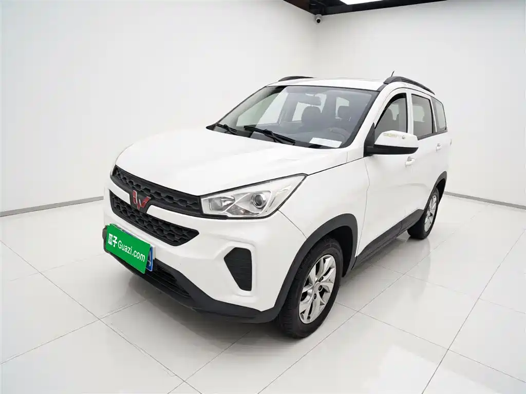 Wuling Hongguang S3 2018