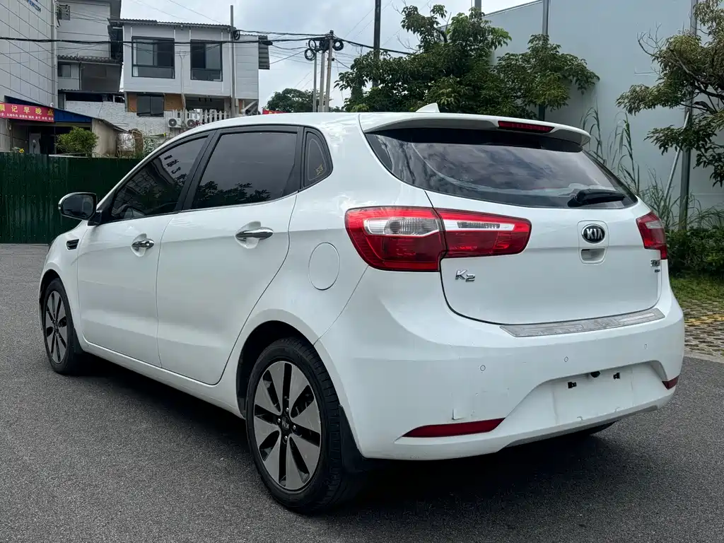 Kia K2 — миниатюра 5