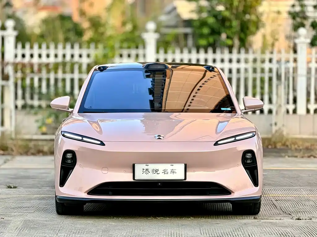 NIO ET5T