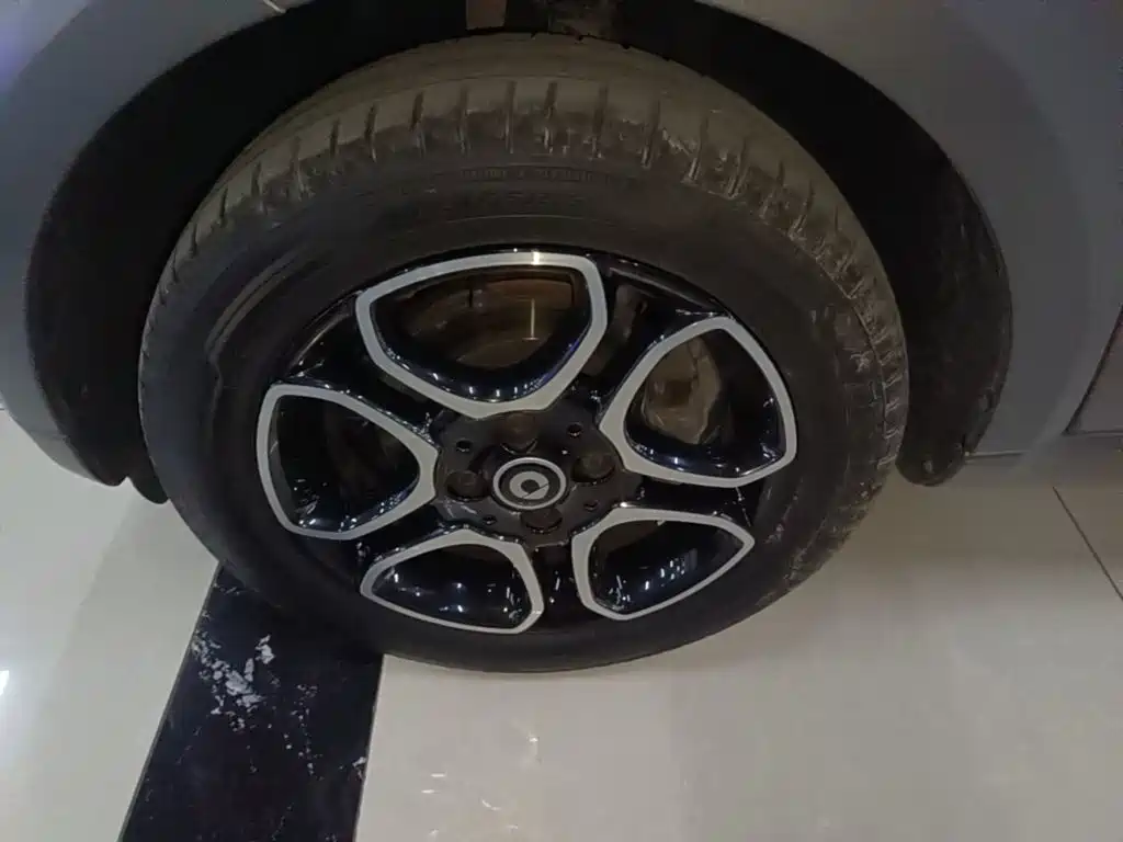 smart Smart Fortwo — миниатюра 23