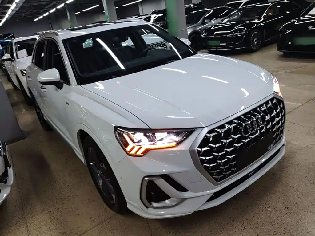 Audi Q3 — миниатюра 4