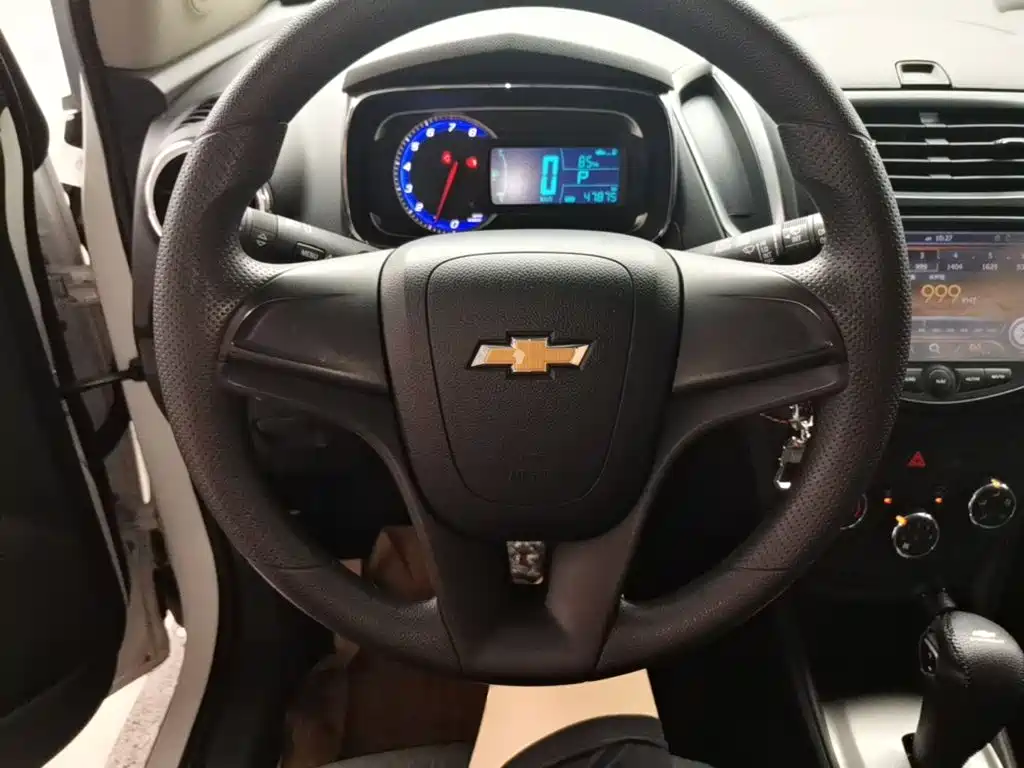 Chevrolet Trax — миниатюра 11