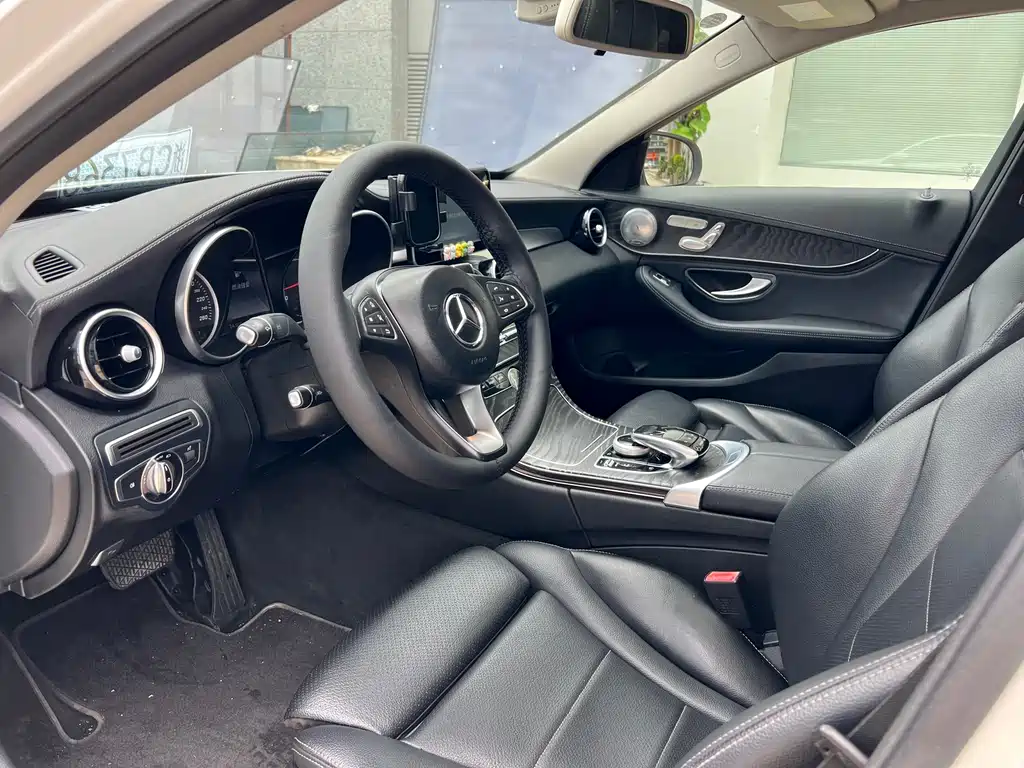 Mercedes-Benz C-Class C 2015 C 200 L Sport
