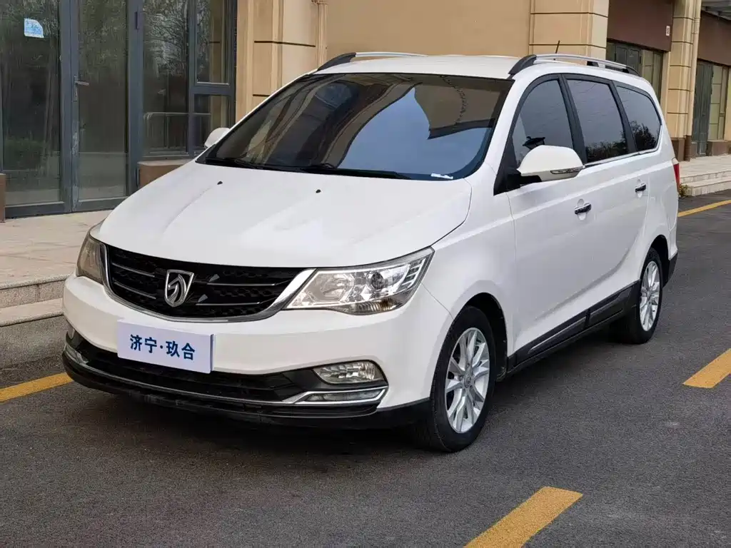 Baojun 730 2017