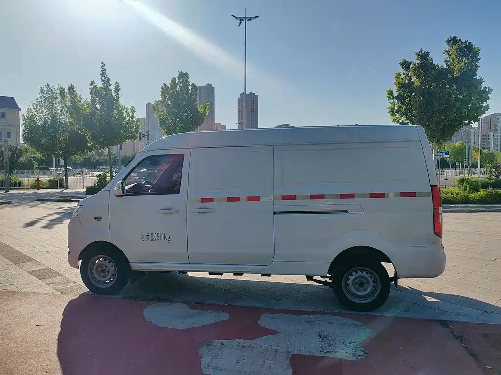 Yuan Cheng Yuan Cheng E5 — миниатюра 8
