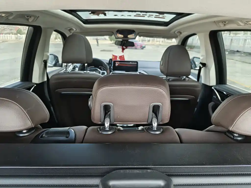 BMW X3 — миниатюра 13