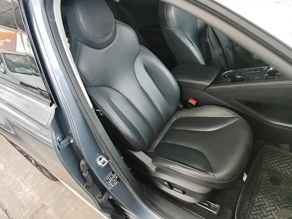 Roewe RX5 — миниатюра 25