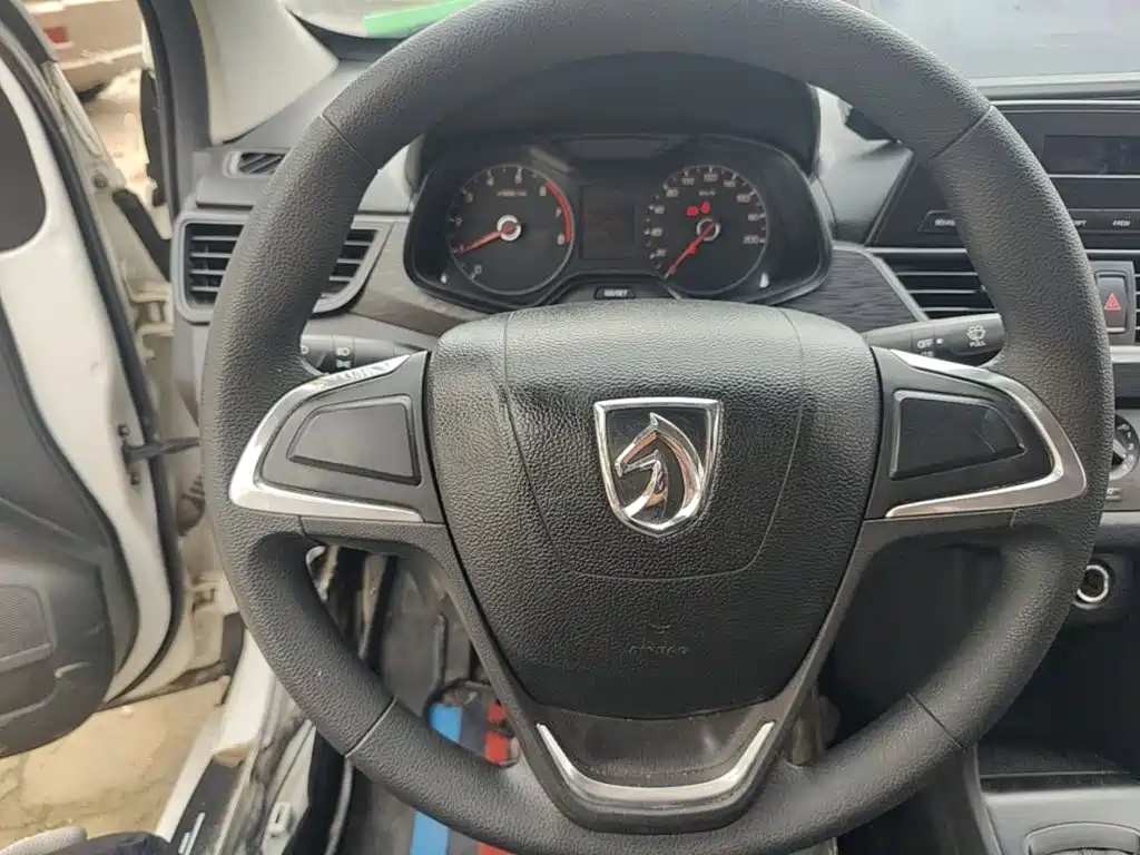 Baojun 310 — миниатюра 11
