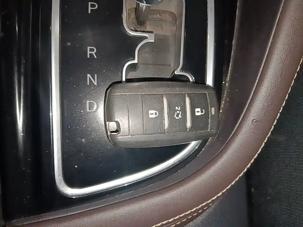Changan Eado DT — миниатюра 9