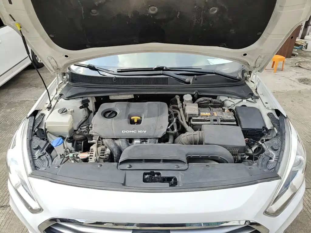 Hyundai Mistra — миниатюра 20