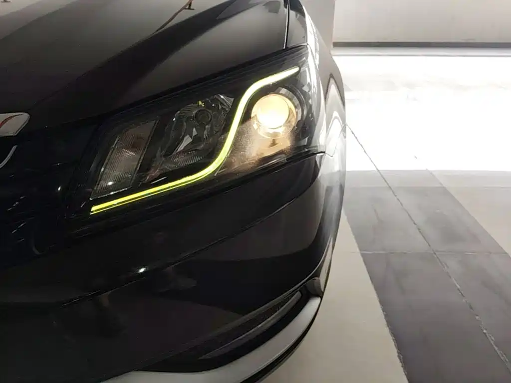 Geely Emgrand — миниатюра 24