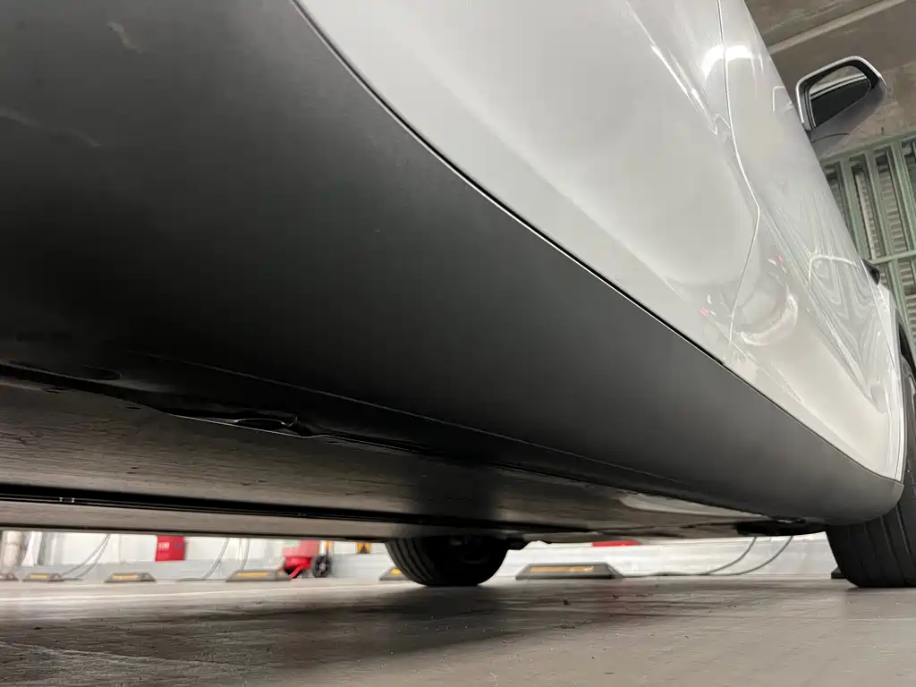 Tesla Model Y — миниатюра 46