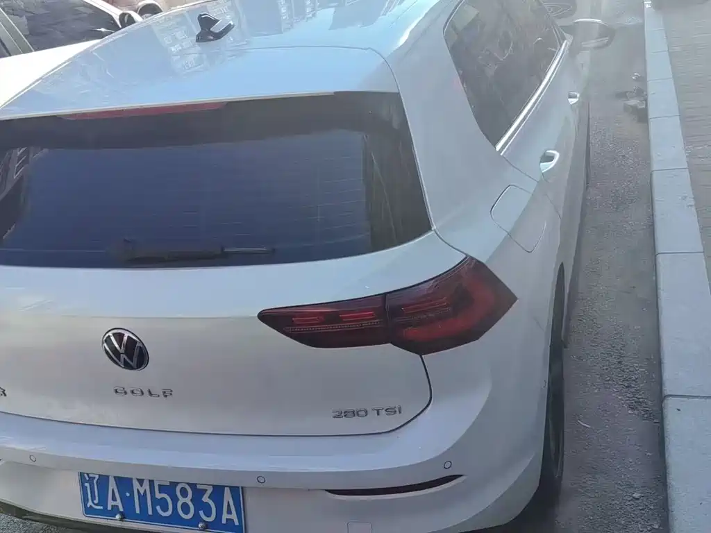 Volkswagen Golf 2023 280TSI DSG R-Line Lite