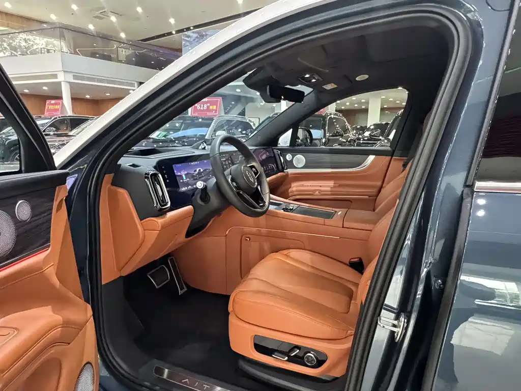 Aito M9 2024 Ultra 42kWh 6 мест