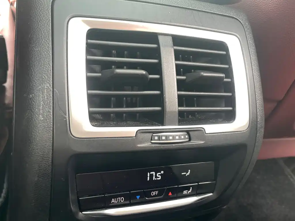 BMW X3 — миниатюра 21