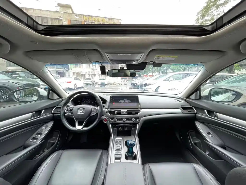 Honda Accord 2022 2.0L