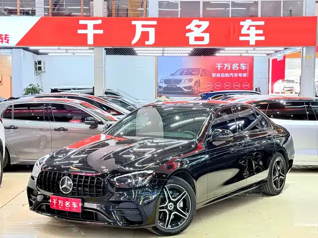 MERCEDES-BENZ E CLASS