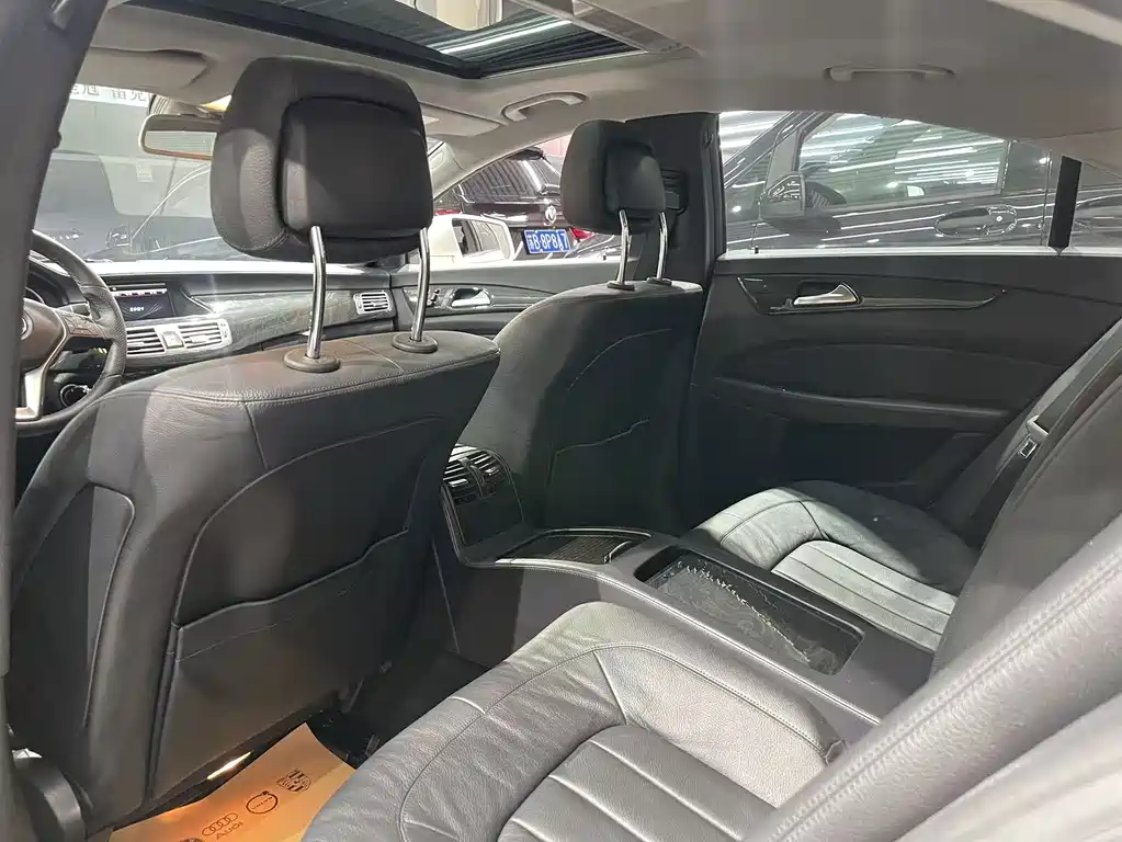 Mercedes-Benz CLS — миниатюра 13