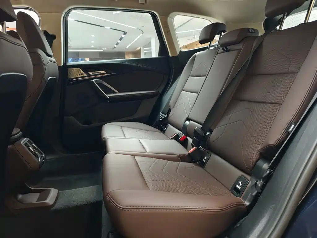 BMW X1 — миниатюра 8