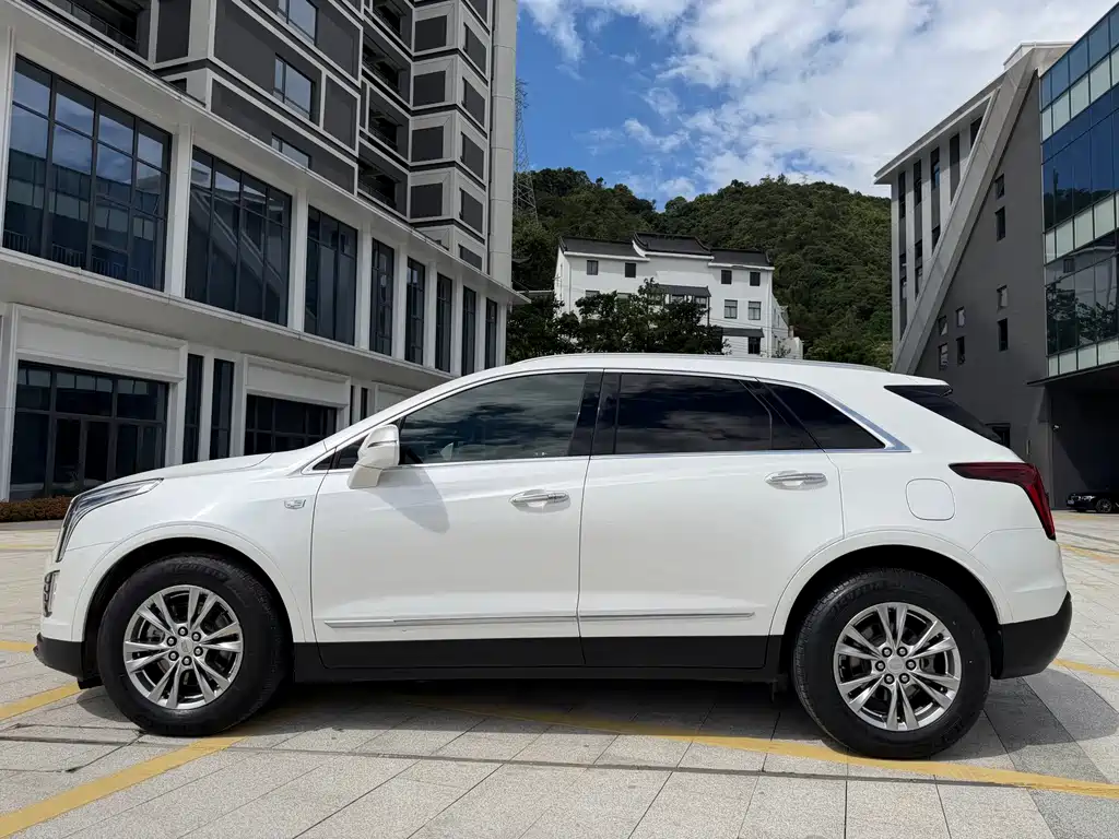 Cadillac XT5 — миниатюра 15