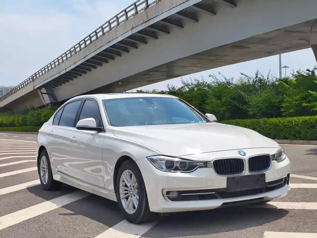 BMW 3 Series — миниатюра 3