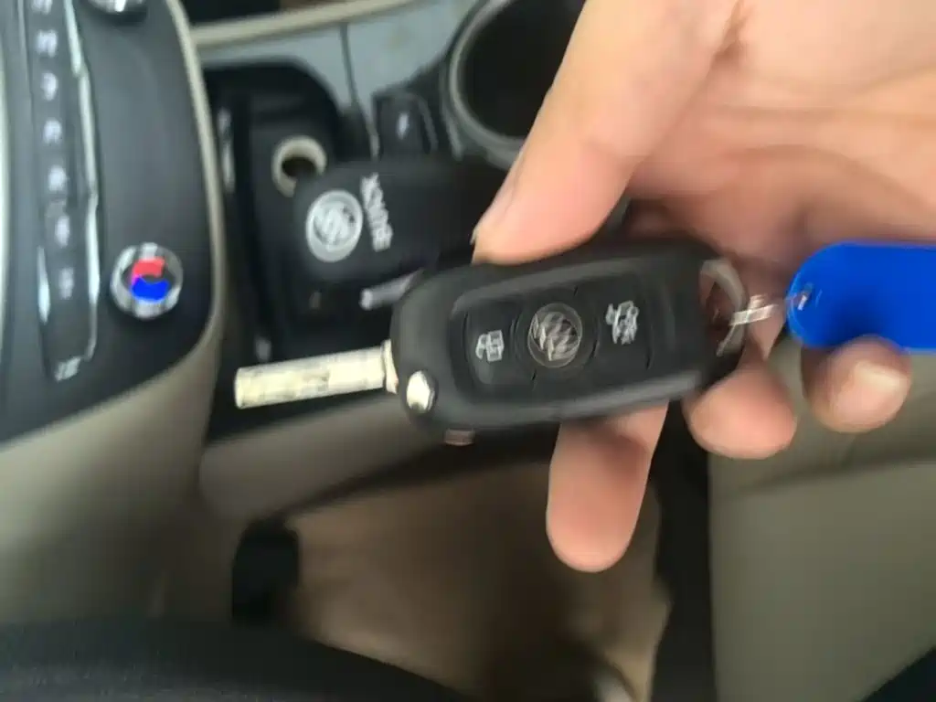 Buick Verano — миниатюра 9