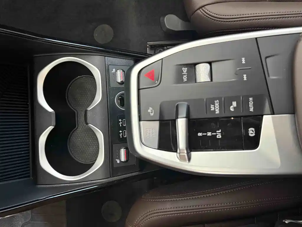 BMW X1 — миниатюра 11