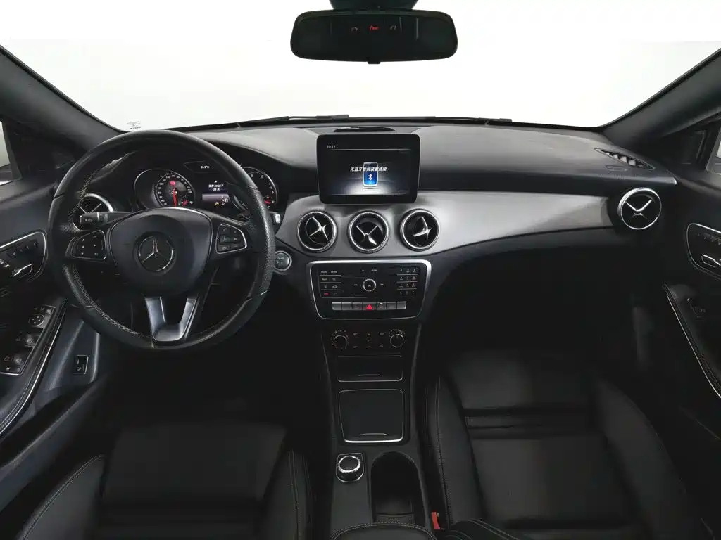 Mercedes-Benz CLA (Import) — миниатюра 5
