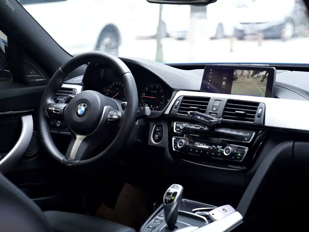 BMW 3 Series GT — миниатюра 5