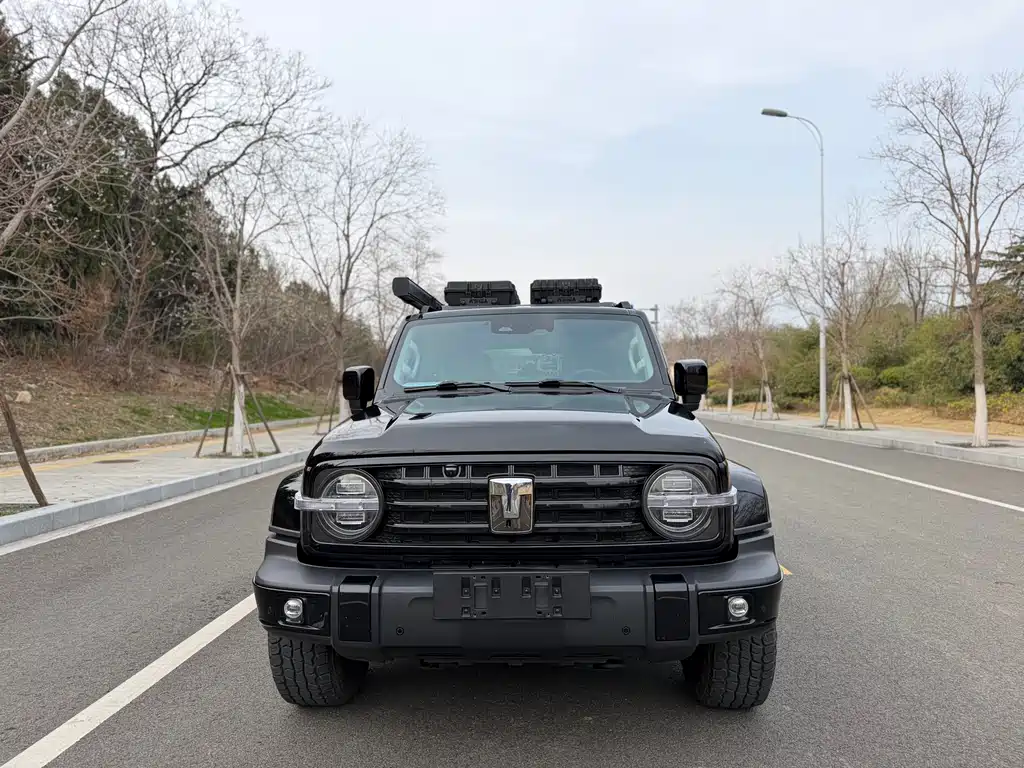 TANK TANK 300 NEW ENERGY