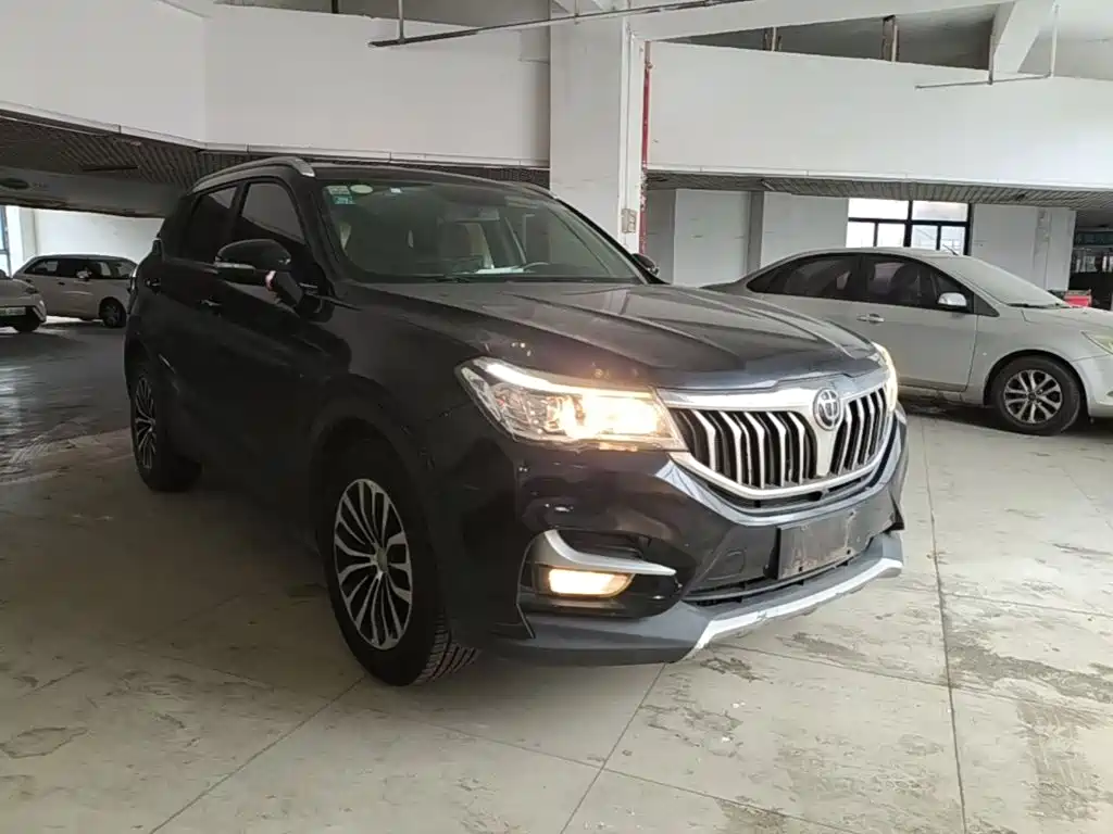 Zhonghua V6 — миниатюра 4