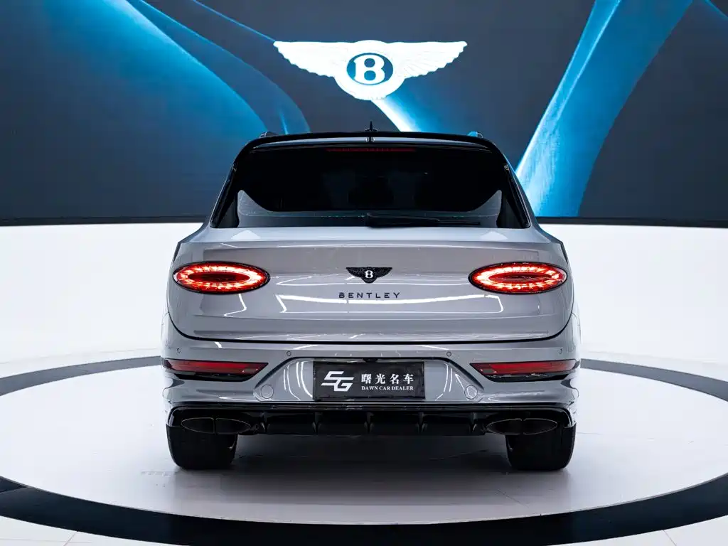 Bentley Bentayga — миниатюра 5
