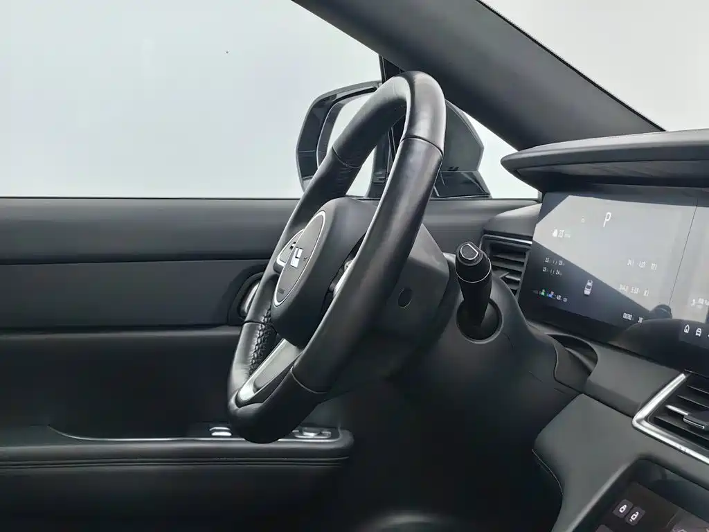 Li Auto Li ONE — миниатюра 22