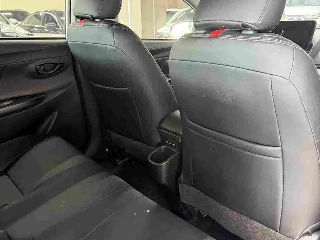 TOYOTA YARIS L ZHIXUAN