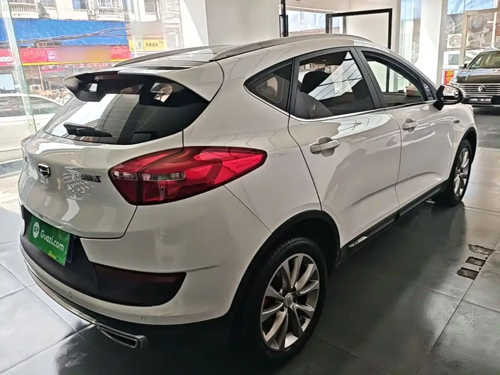Geely Emgrand GS — миниатюра 7