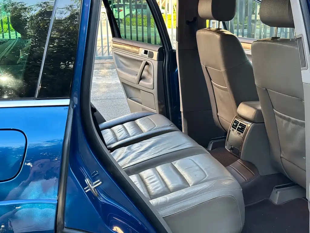 Volkswagen Touareg — миниатюра 9
