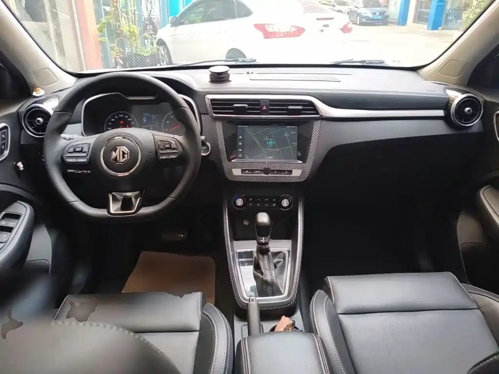 MG ZS — миниатюра 10