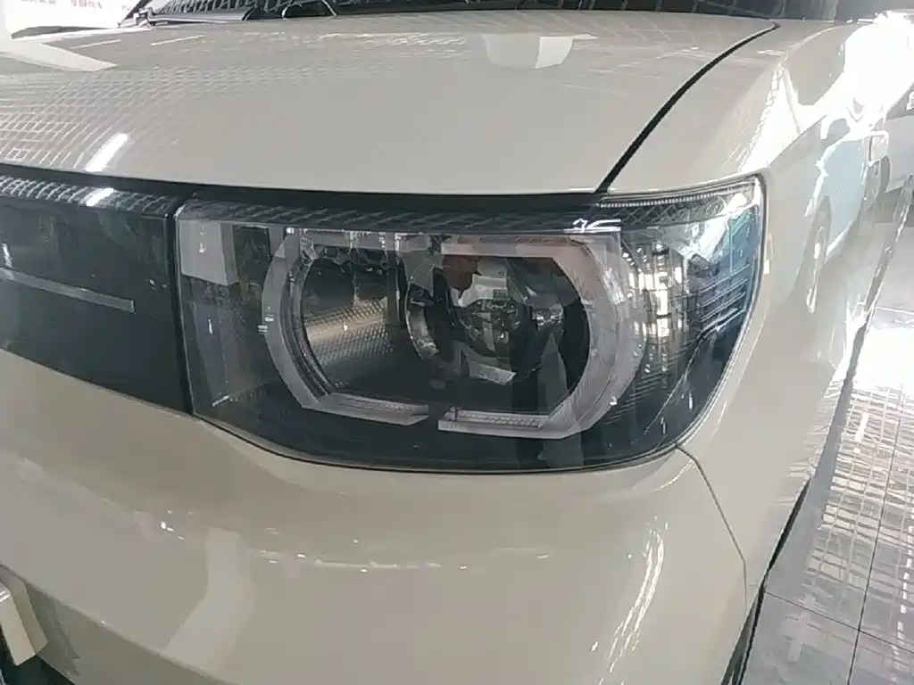 Wuling MINIEV — миниатюра 24