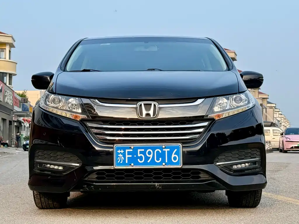 Купить Honda Odyssey