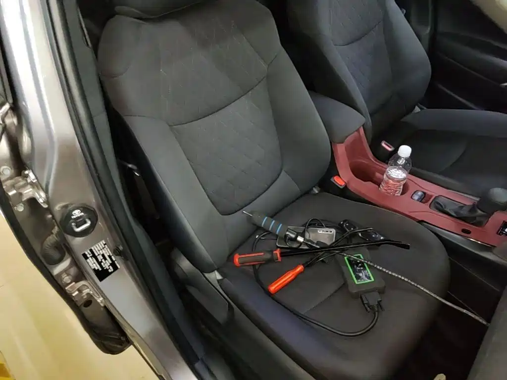 Toyota Corolla Cross — миниатюра 25
