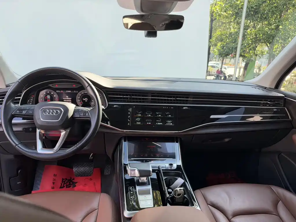 Audi Q7 — миниатюра 16
