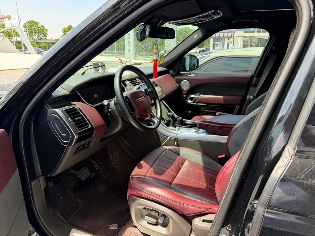Land Rover Range Rover Sport 2014 3.0 SC V6 HSE DYNAMIC