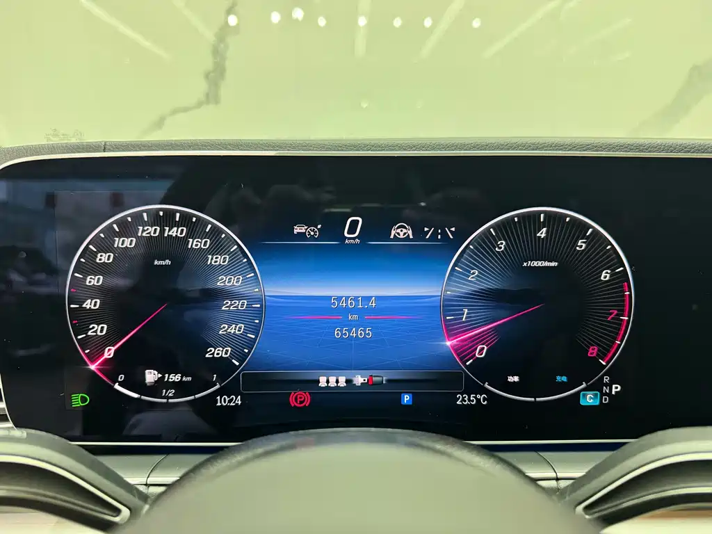 Mercedes-Benz GLE (Import) — миниатюра 13