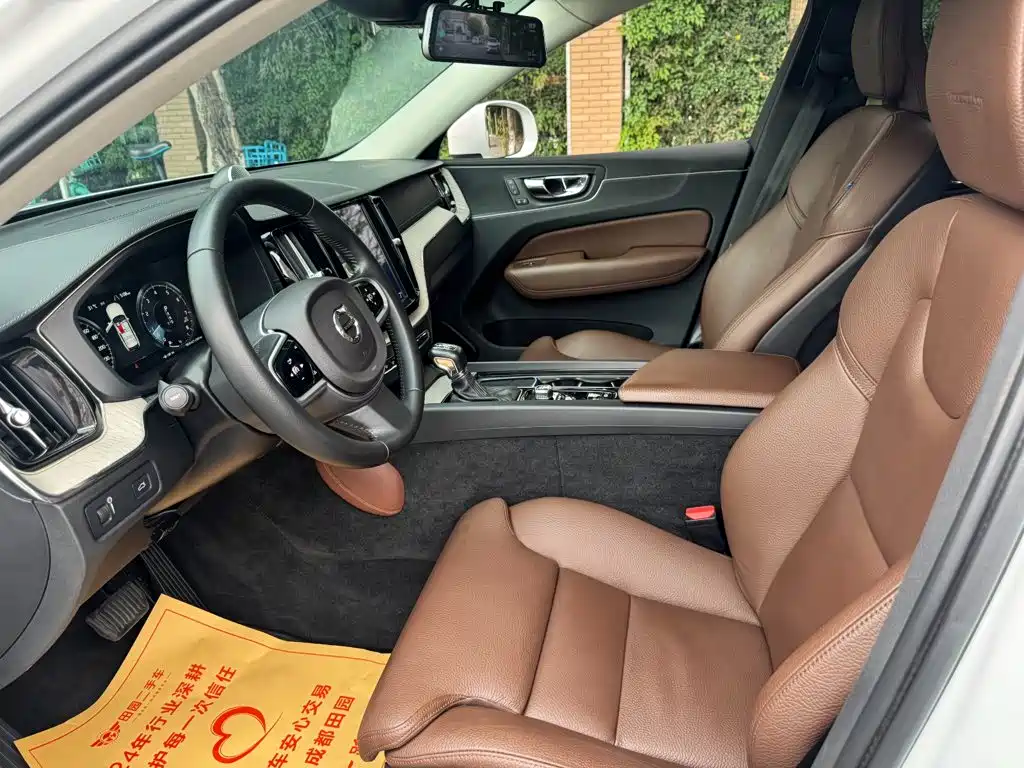 Volvo XC60 — миниатюра 8