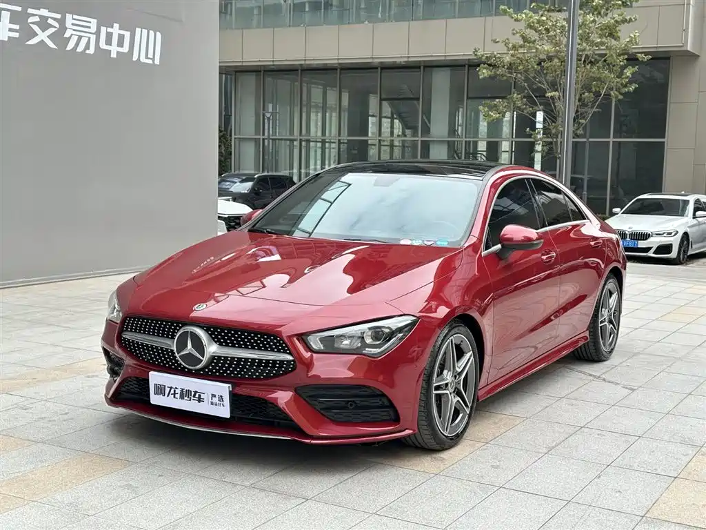 MERCEDES-BENZ CLA